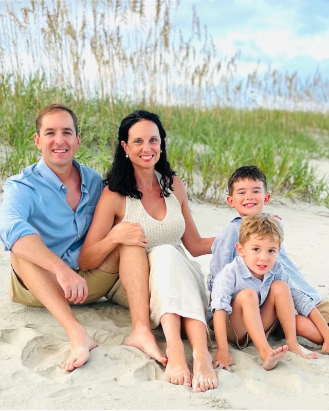 Kelly was just four when she lost her mother to a brain aneurysm—a moment that would shape the rest of her life. Growing up with PKD and a family history of aneurysms, she always knew the risks she faced. At 42, an early screening detected a small aneurysm, giving her the chance her mother never had. After surgery and a long recovery, Kelly is sharing her story to honor her mother, raise awareness, and remind everyone that early detection can save lives.
Read Kelly’s full story from the link in our bio.