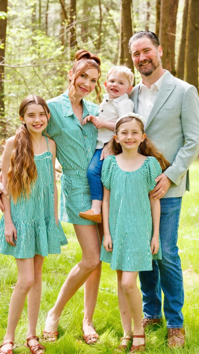 She was healthy. She had no known family history. She thought it was food poisoning. 

On a date night in August 2025, Rosie Maxheimer, a mom of three and the creator behind The Sweet Mama Life, felt a sudden "whoosh" of pain in her head and passed out. Her husband recognized the warning signs of a brain aneurysm and got her to the ER. A scan found two ruptured brain aneurysms, side by side.

Brain aneurysms most often rupture between the ages of 35 and 60, during what should be the prime of life. Knowing the signs made all the difference for Rosie.

Hear her story on the One in Fifty podcast. Link in bio.